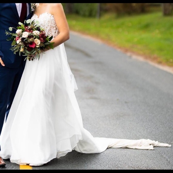 L’Amour by Calla Blanche wedding dress size 4 - Picture 7 of 9